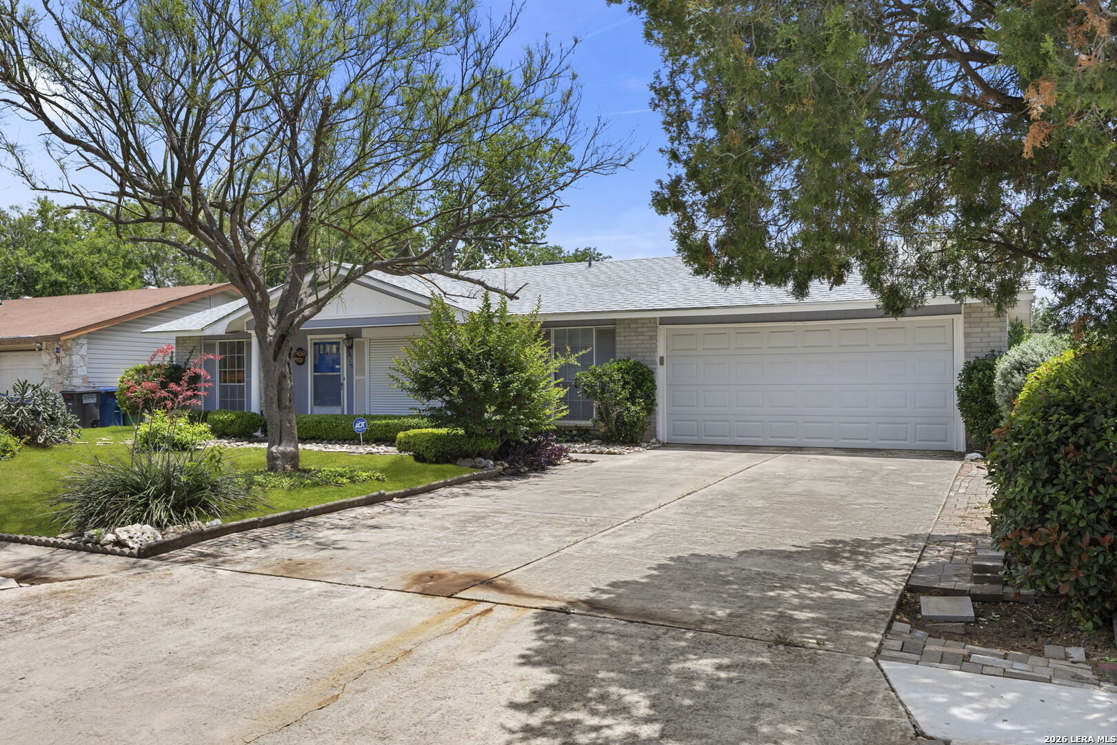 9526 Gold Hill