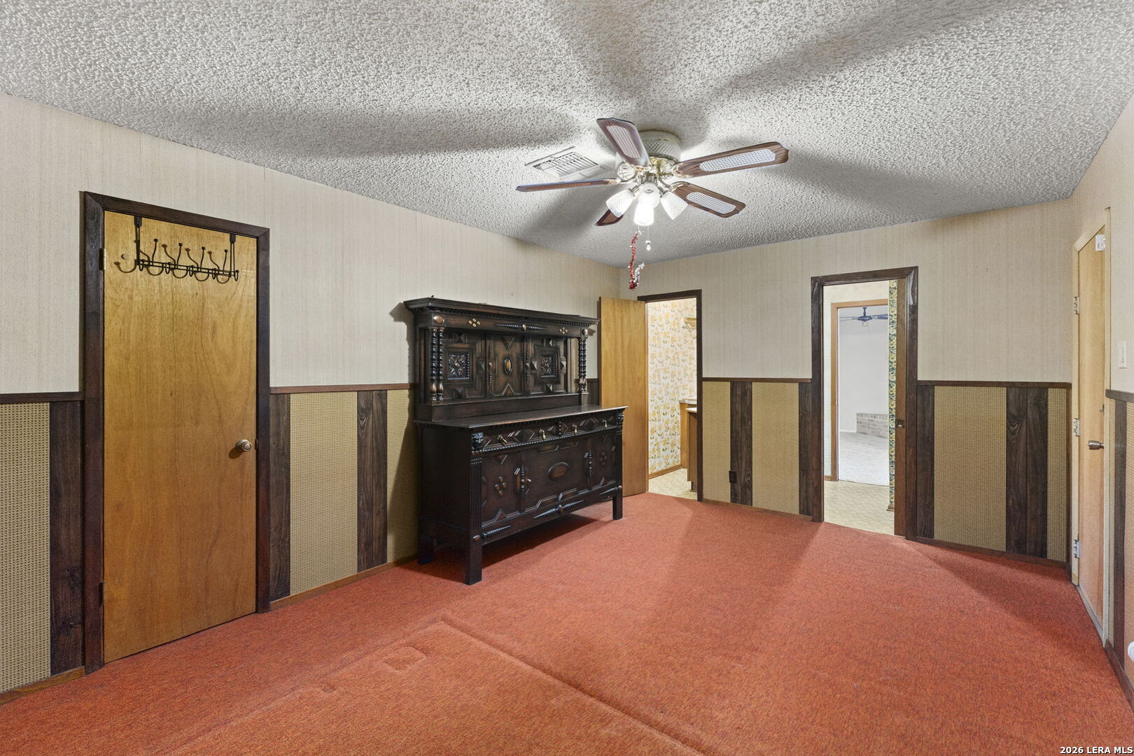 9526 Gold Hill
