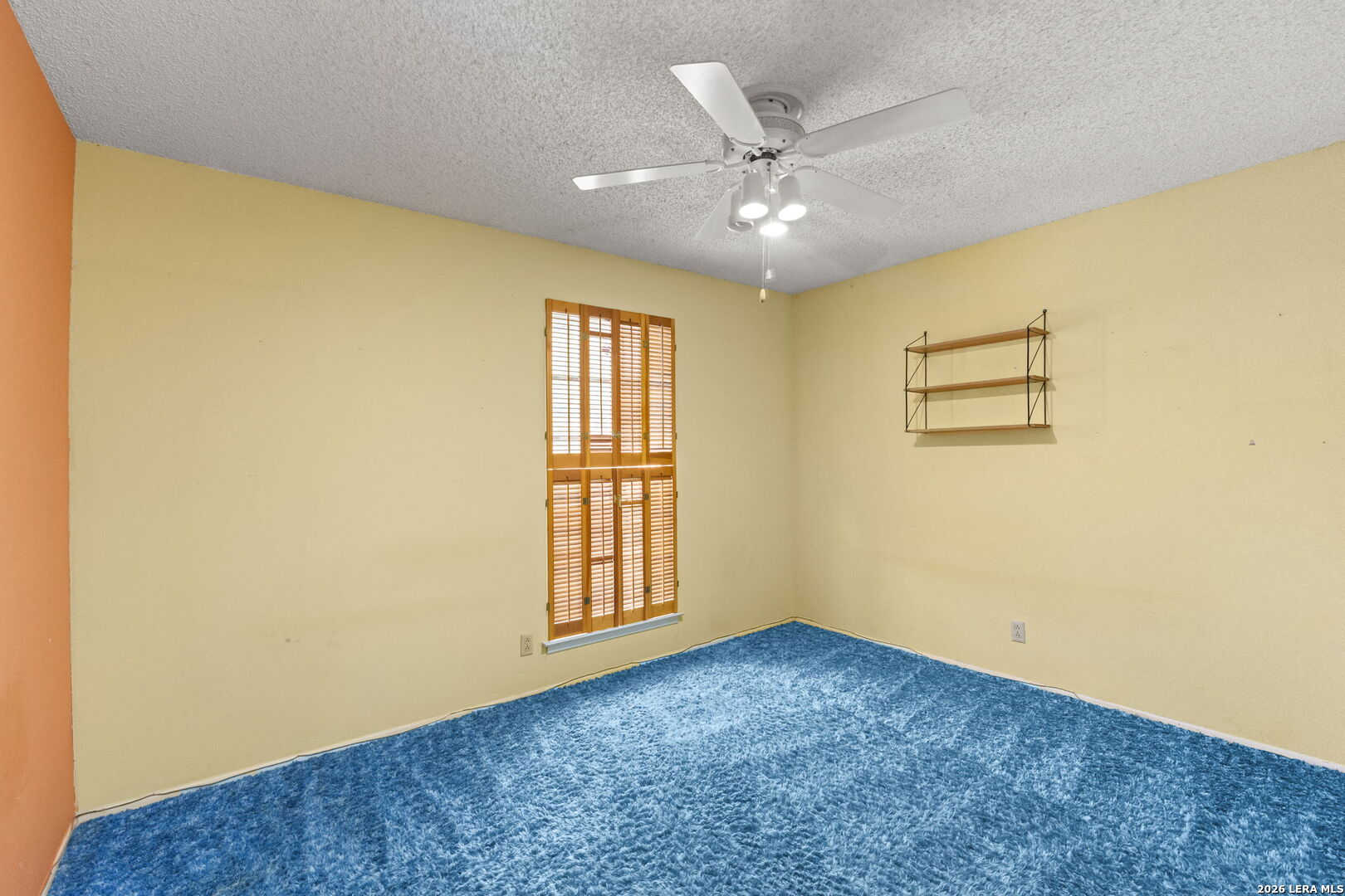 9526 Gold Hill