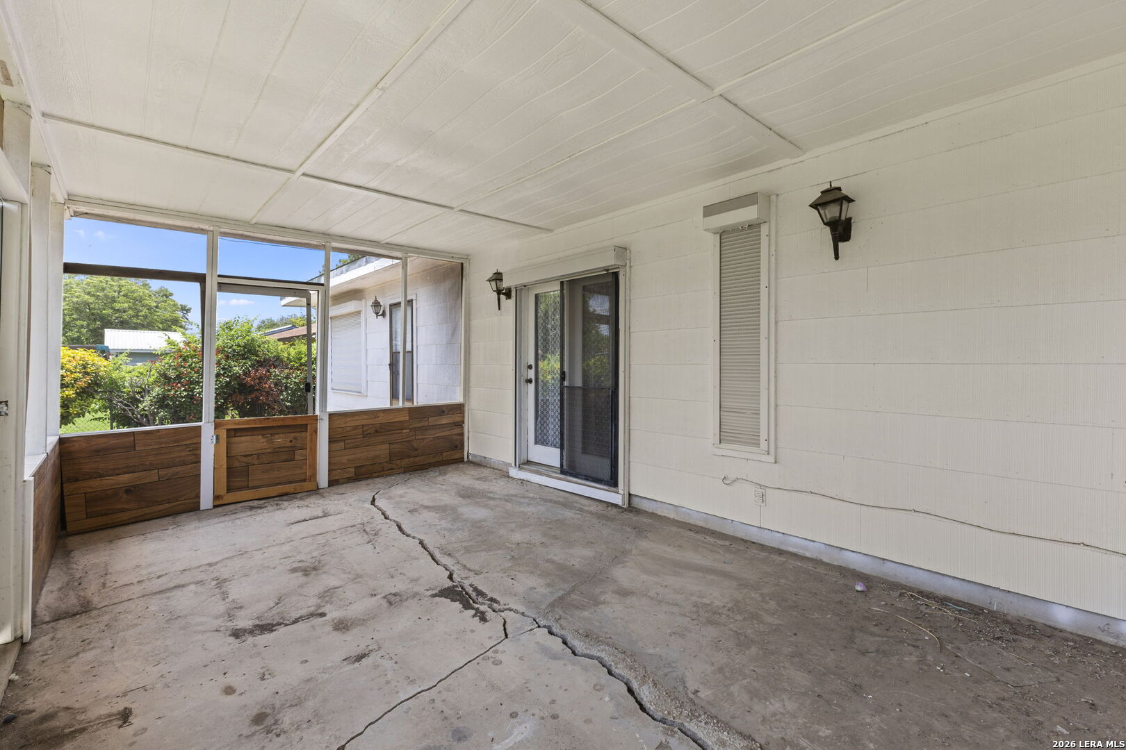 9526 Gold Hill