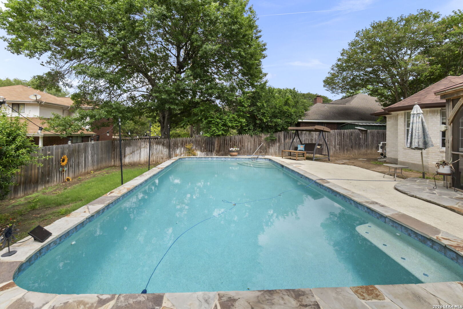 920 Queens Dr