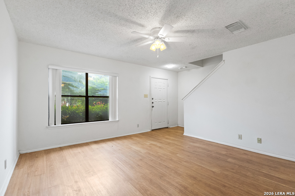 5011 River Kenton