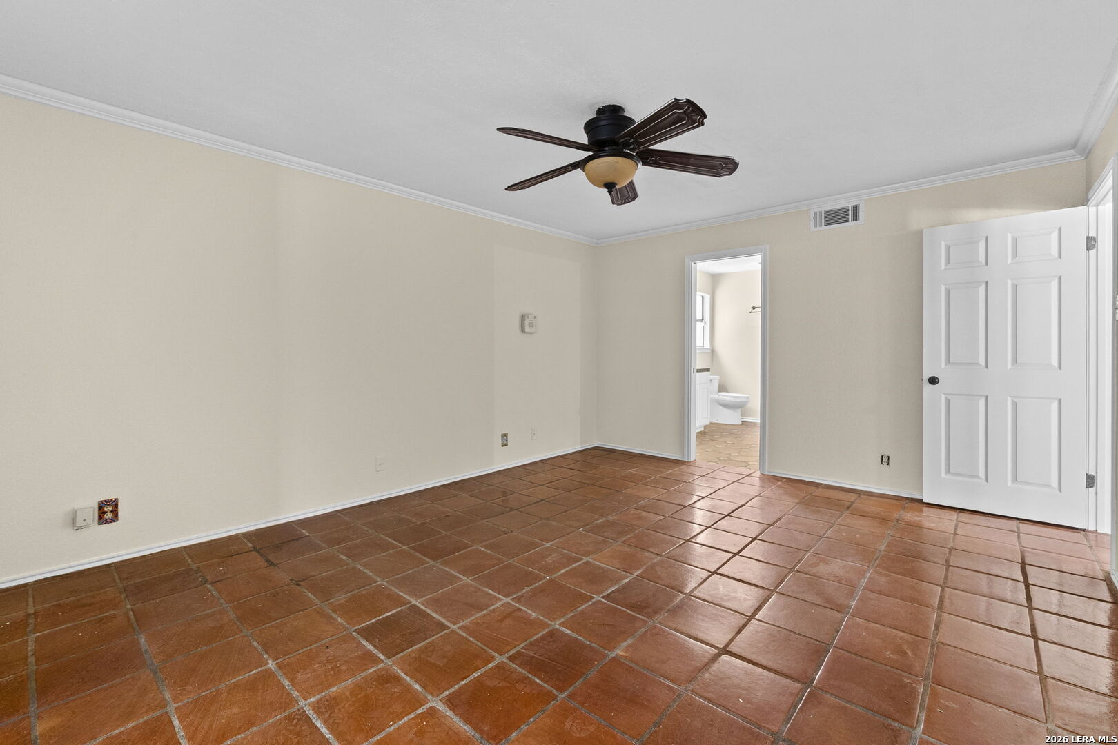 2807 BURNT OAK ST