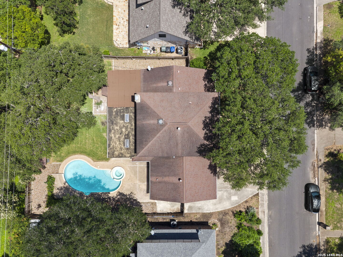 2807 BURNT OAK ST
