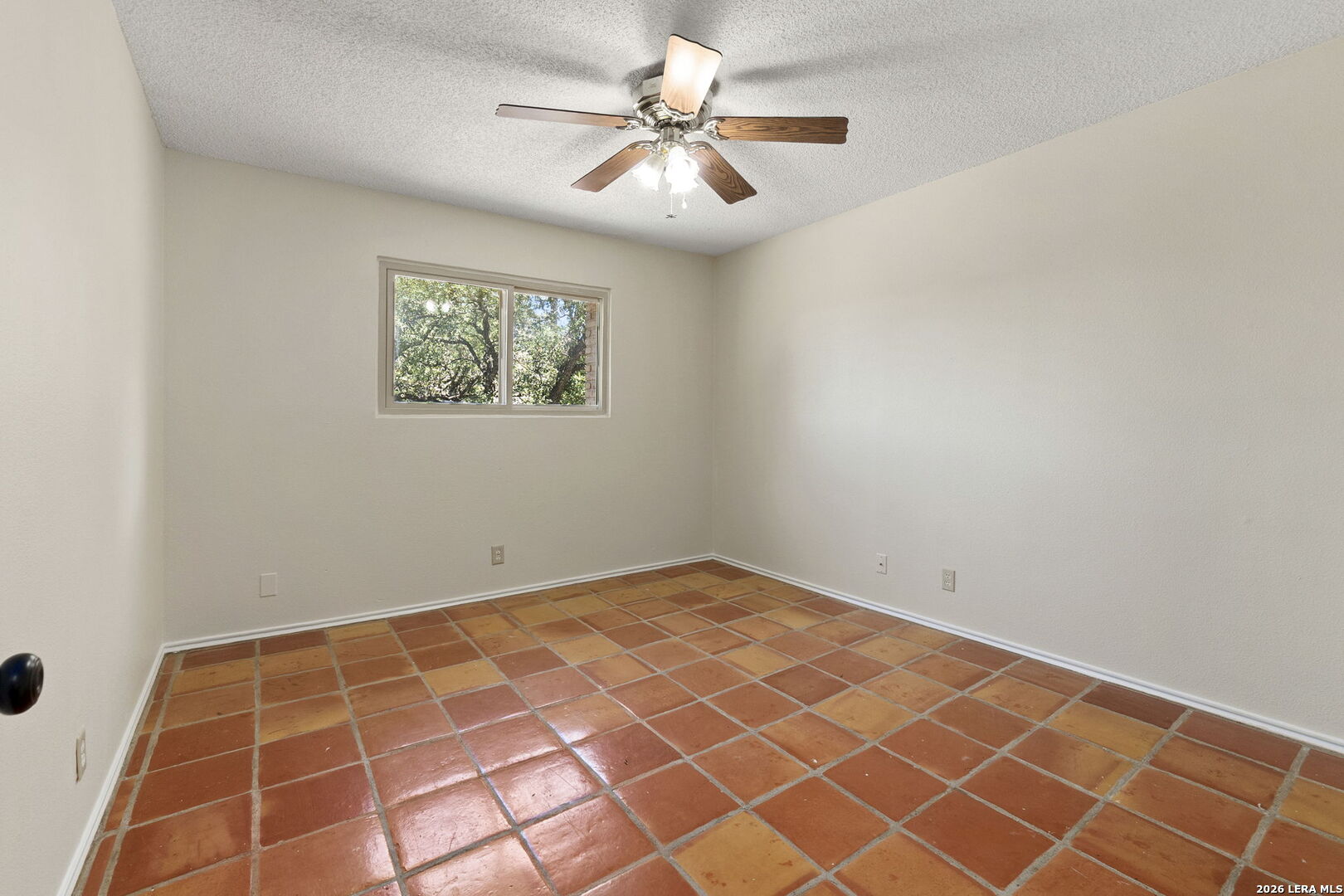 2807 BURNT OAK ST