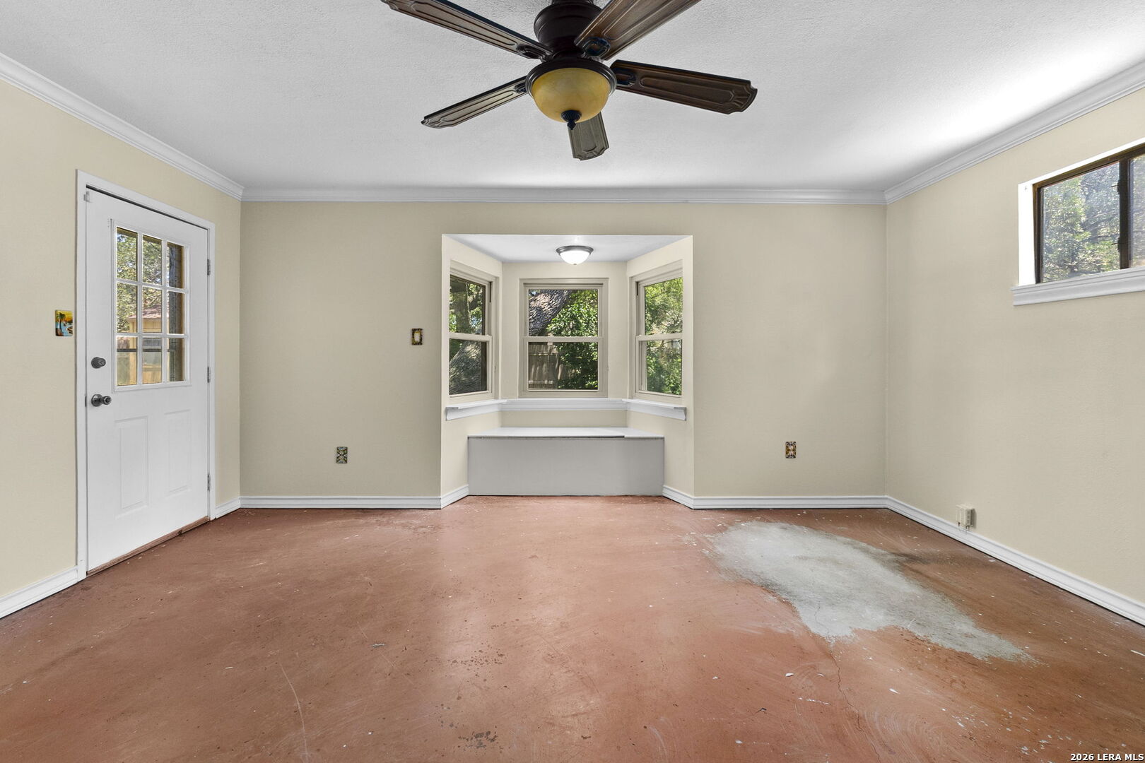 2807 BURNT OAK ST