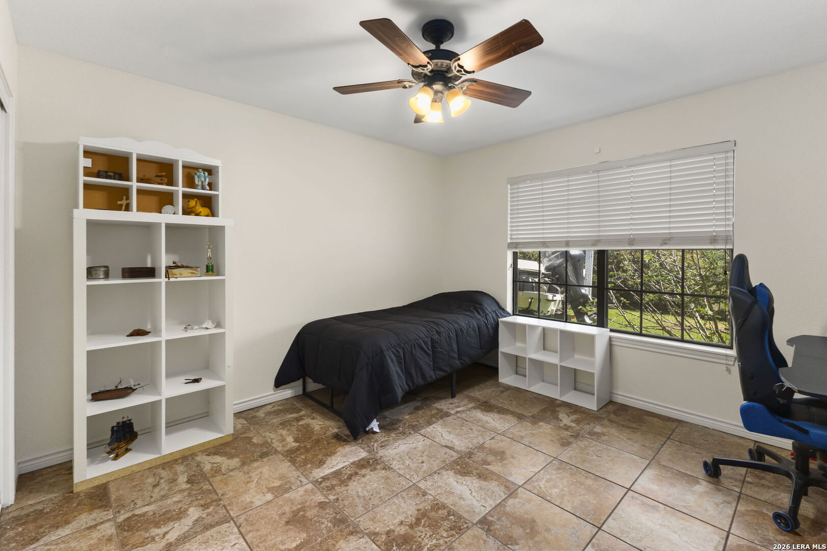 4231 Stuart