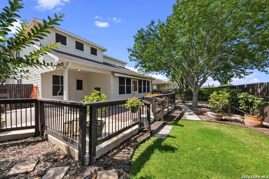 5532 Columbia Dr