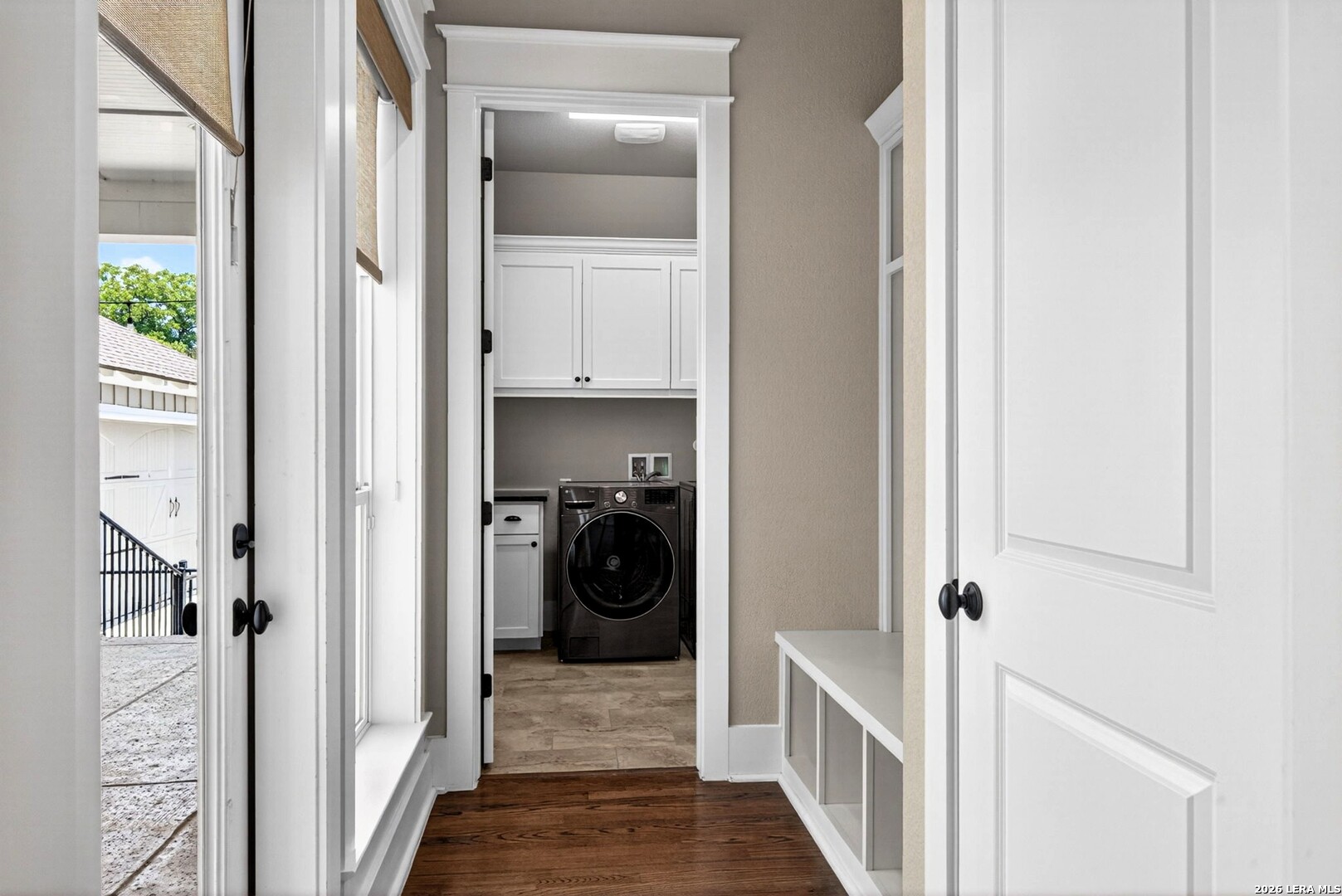 255 Retama Pl