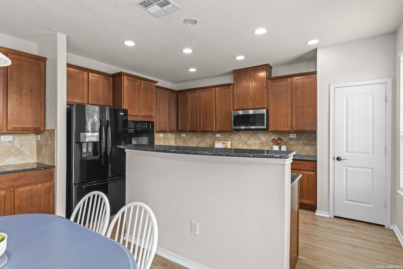 228 Winding Riv