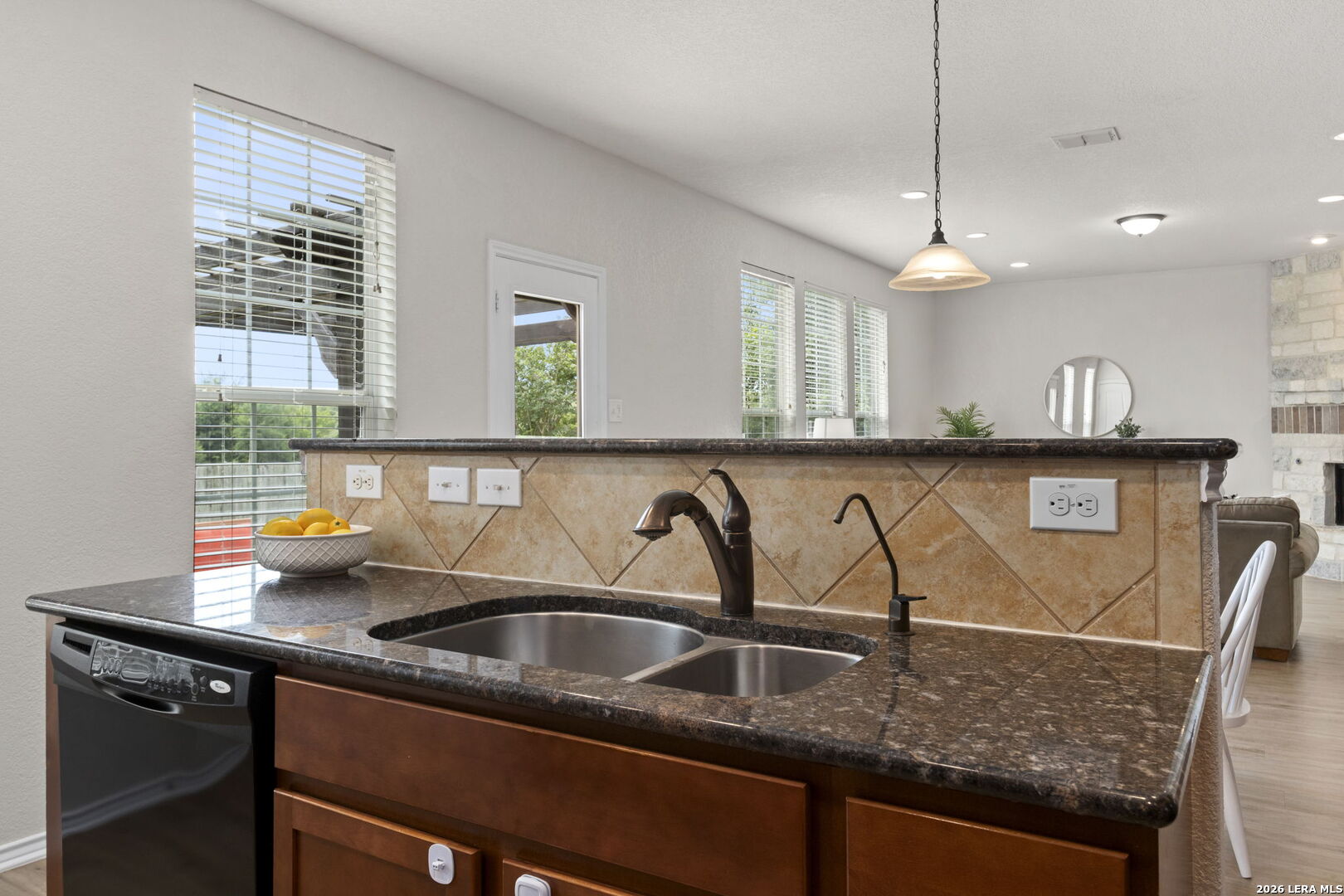 228 Winding Riv