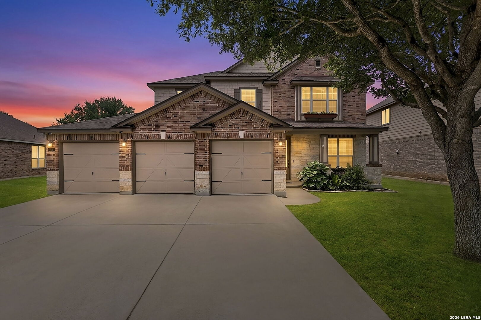 228 Winding Riv