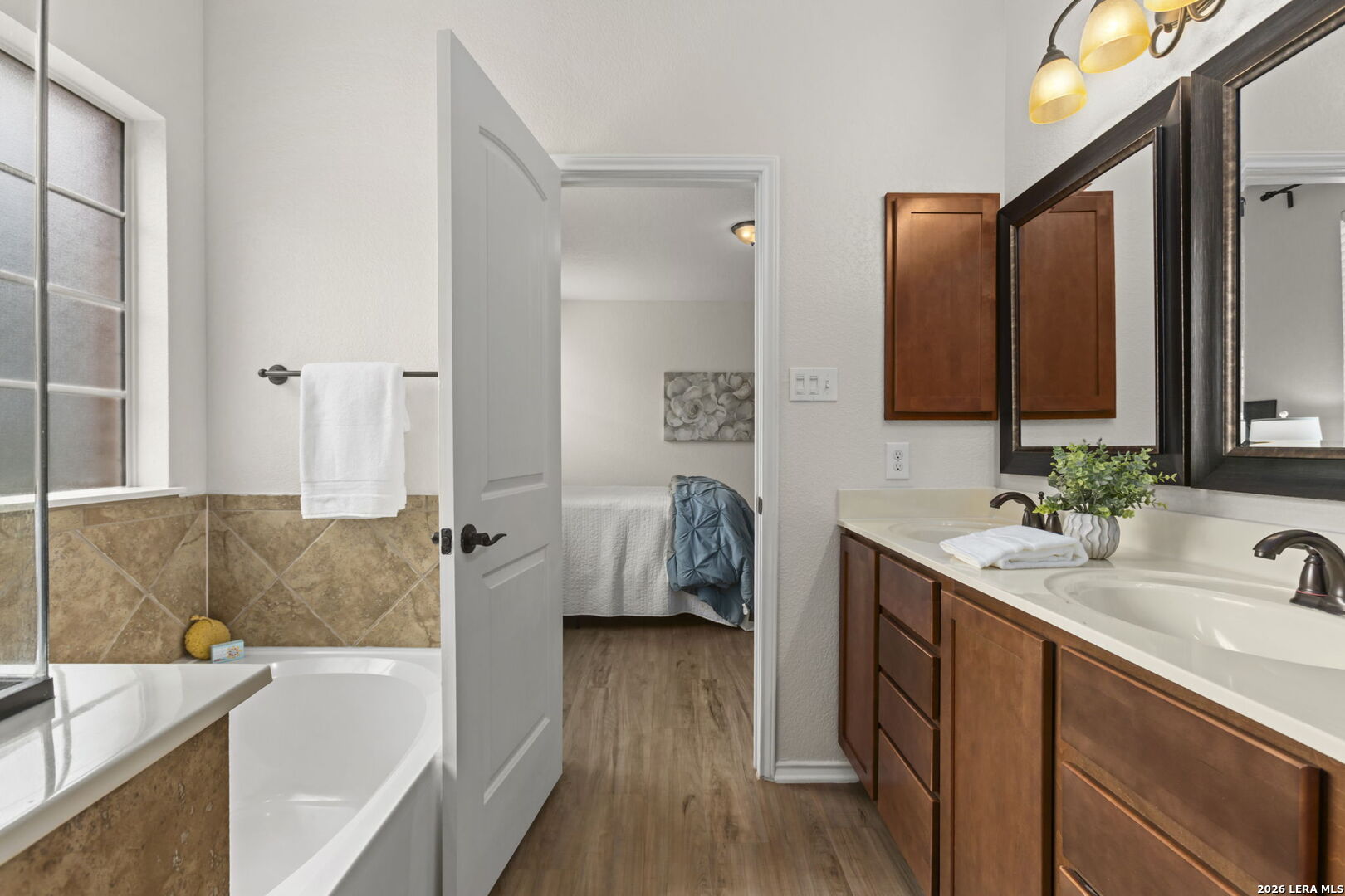 228 Winding Riv