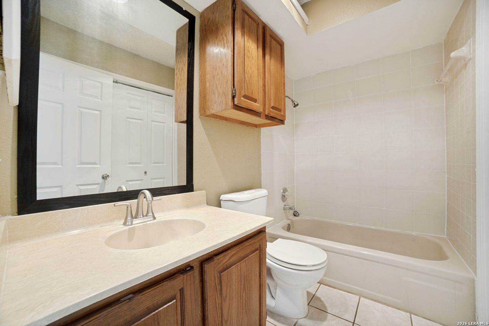 8633 Datapoint Dr 204