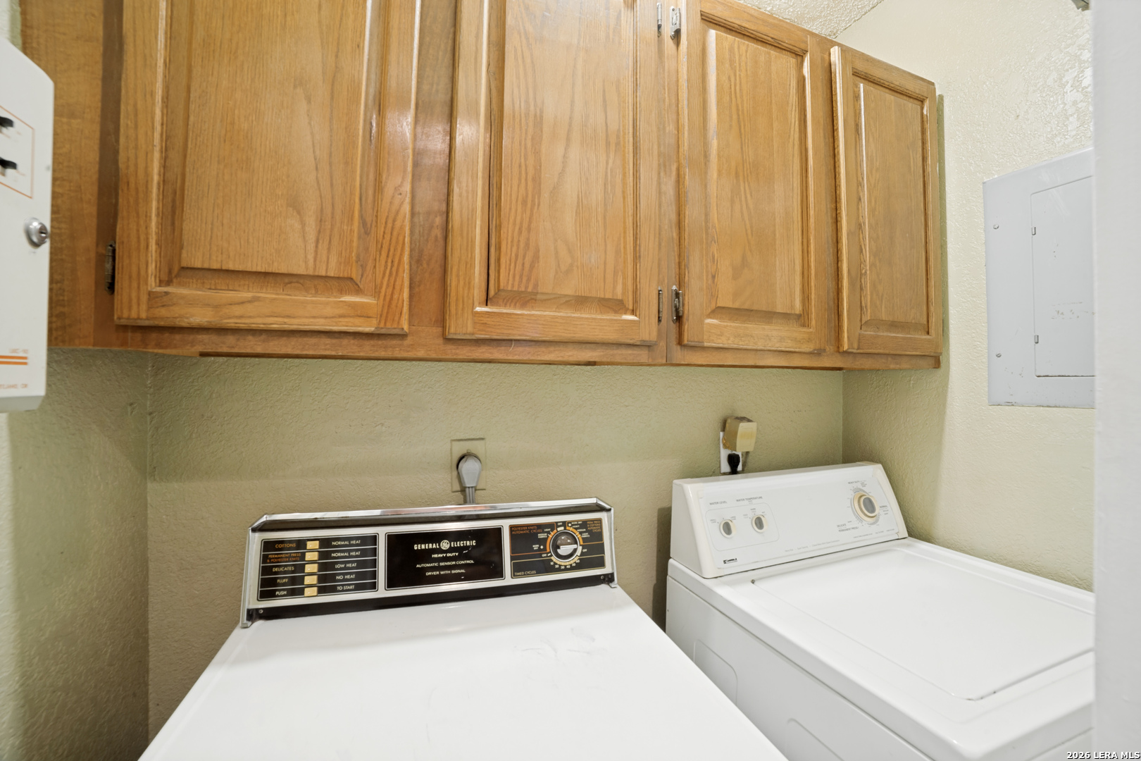 8633 Datapoint Dr 204