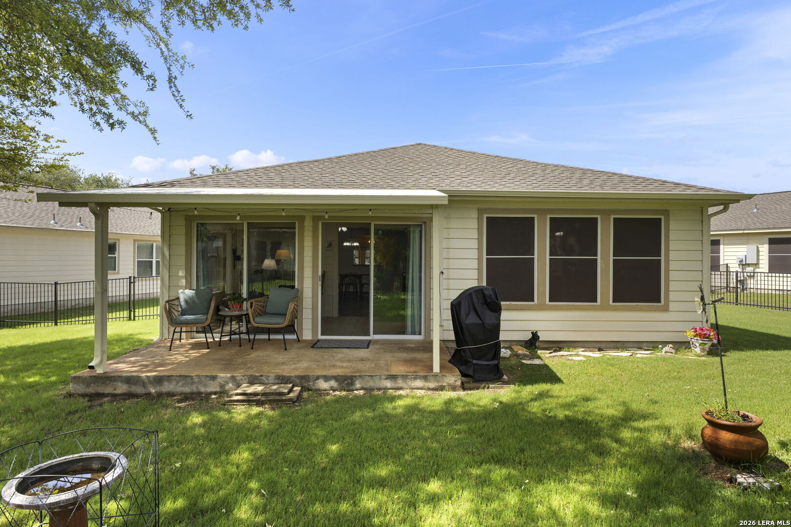 4911 Sky Oaks