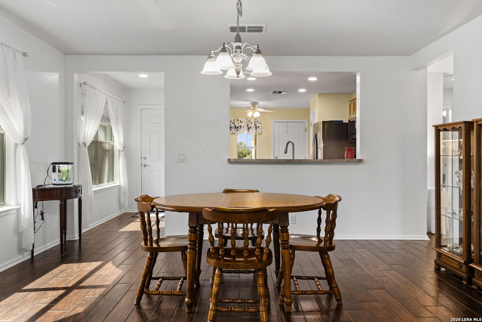 4911 Sky Oaks