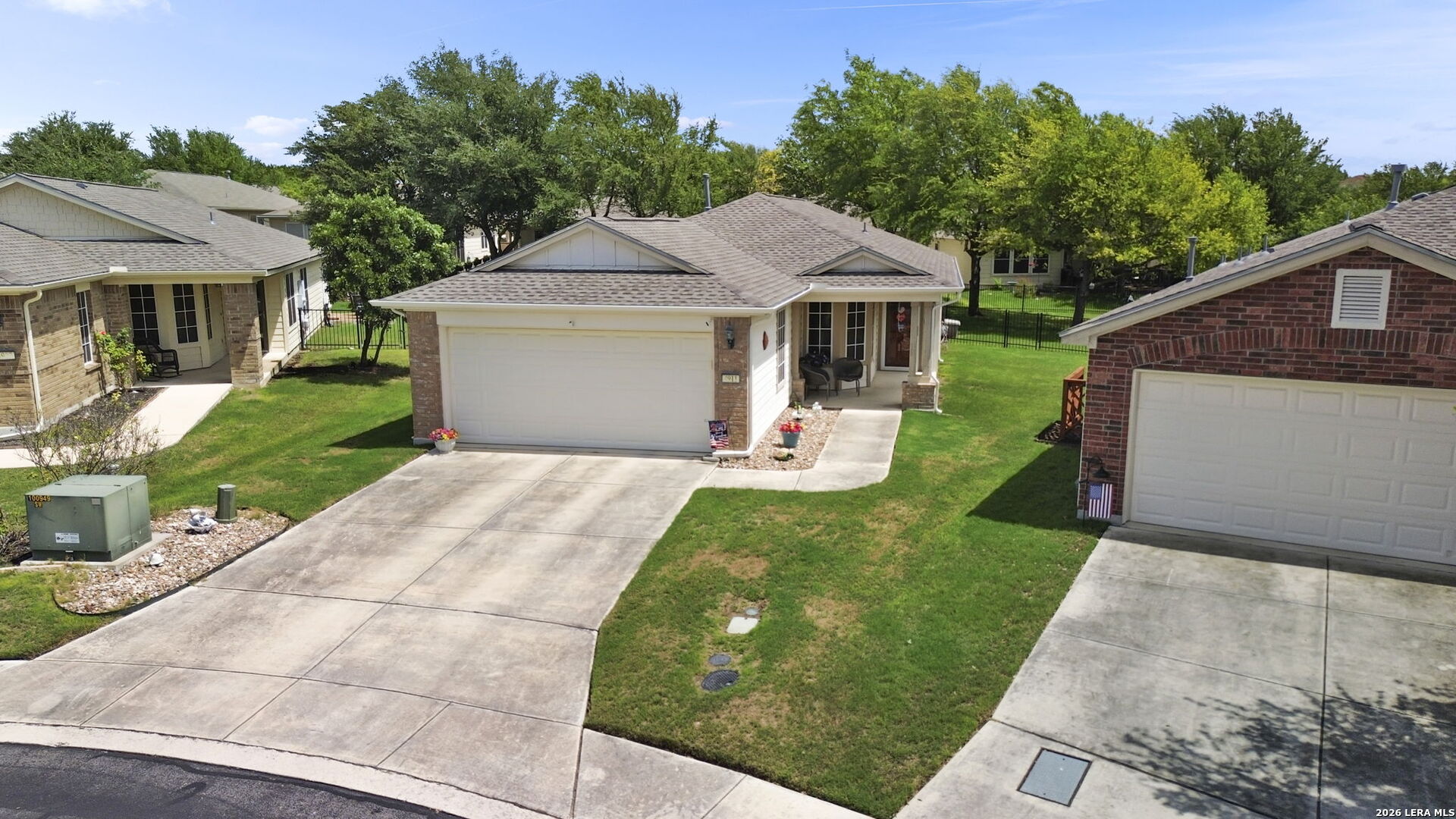 4911 Sky Oaks