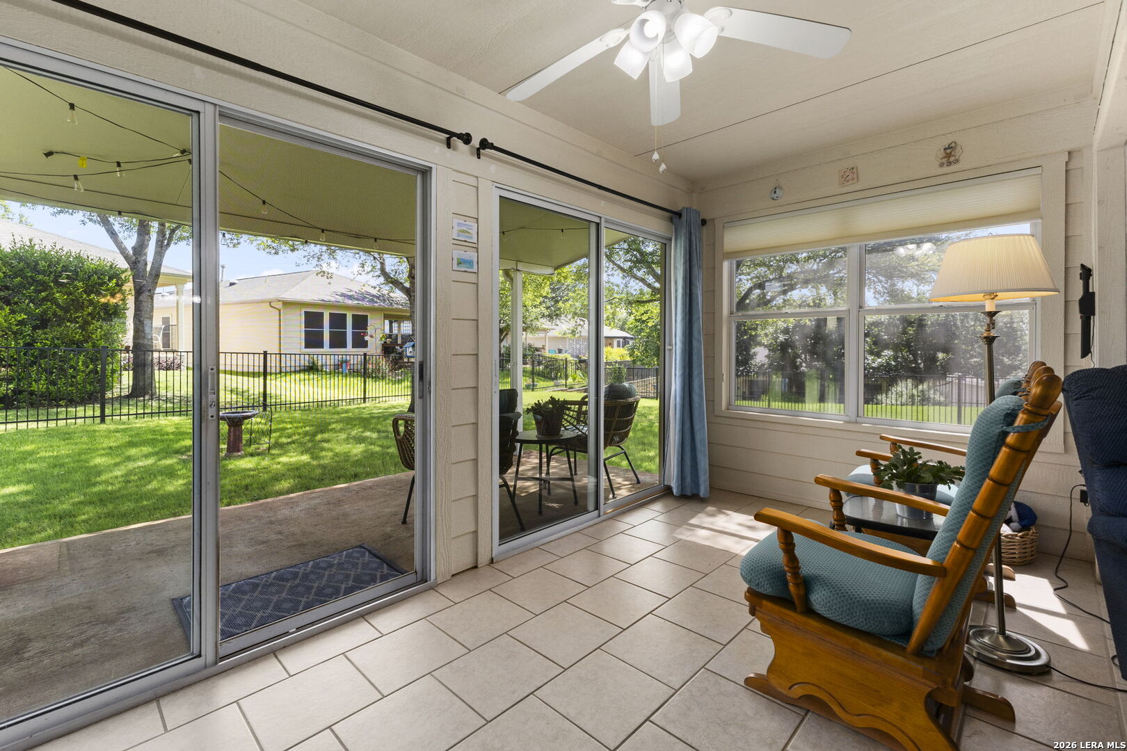 4911 Sky Oaks
