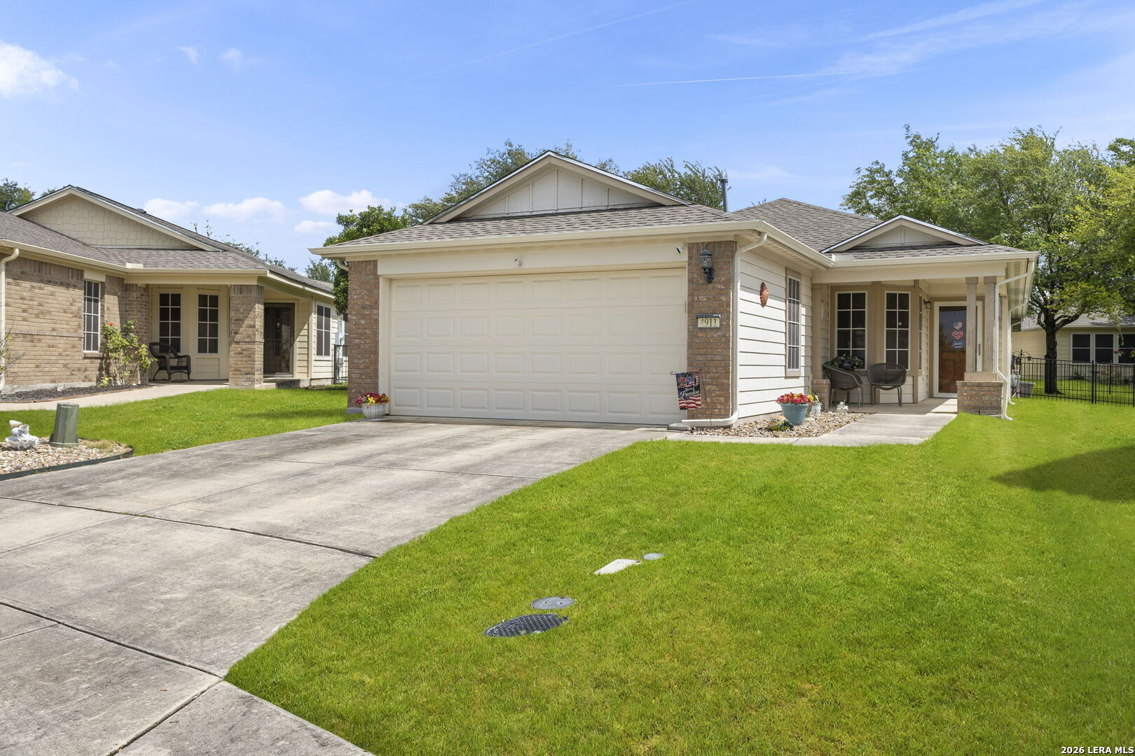 4911 Sky Oaks