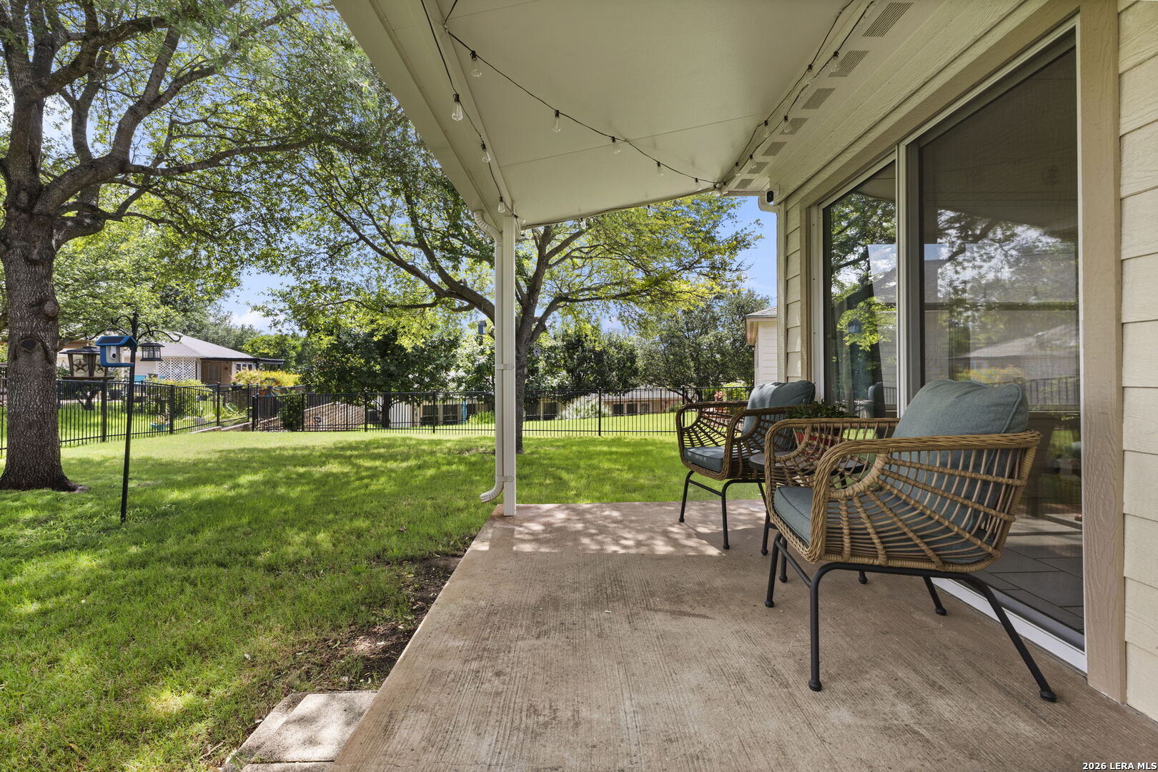 4911 Sky Oaks