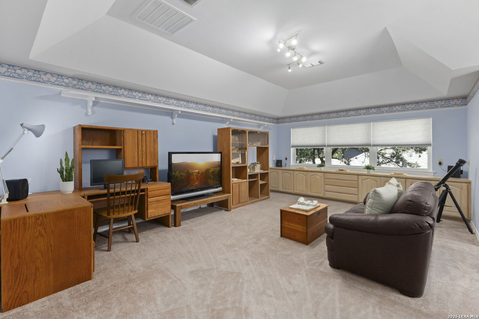 15606 Dawn Crest