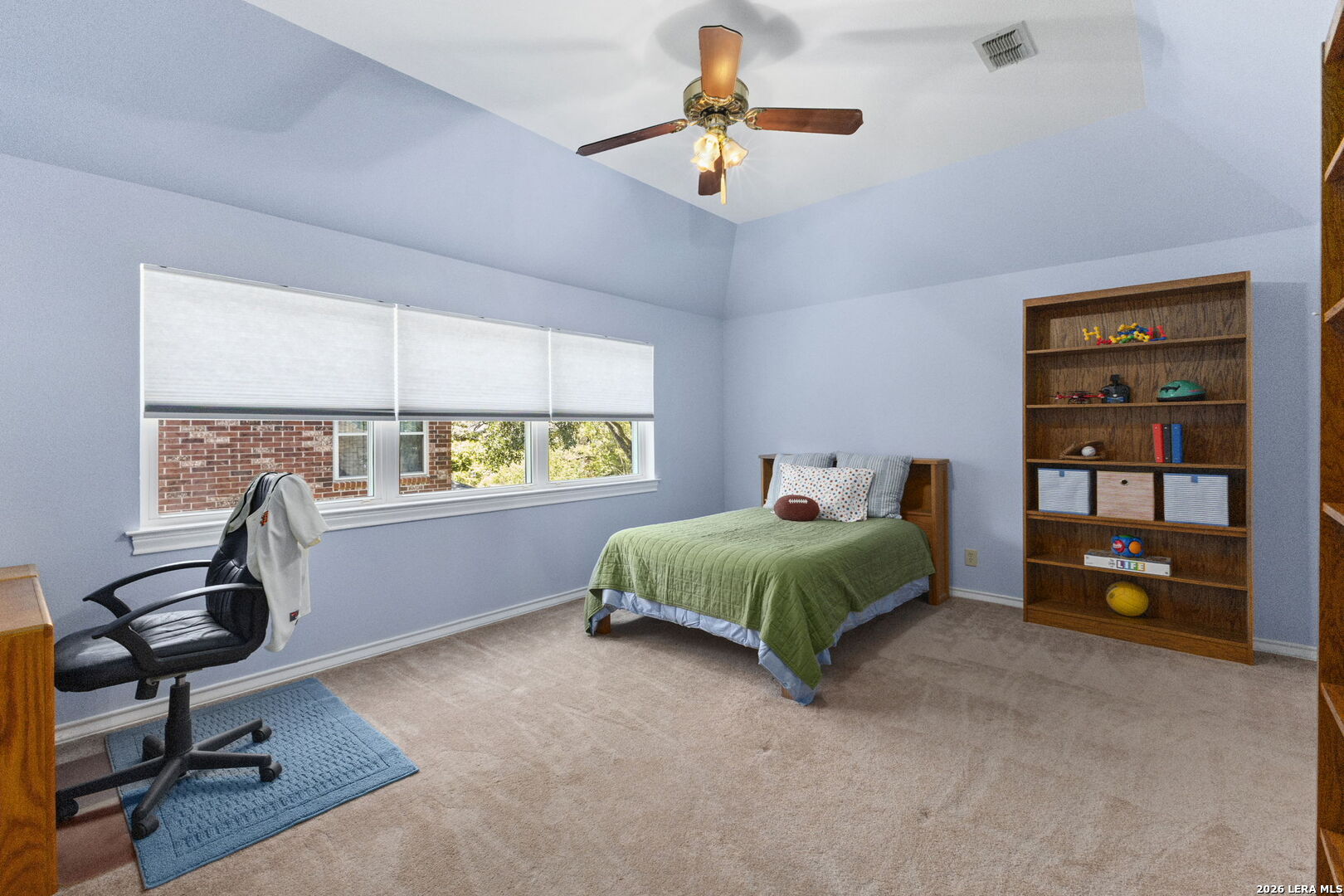 15606 Dawn Crest