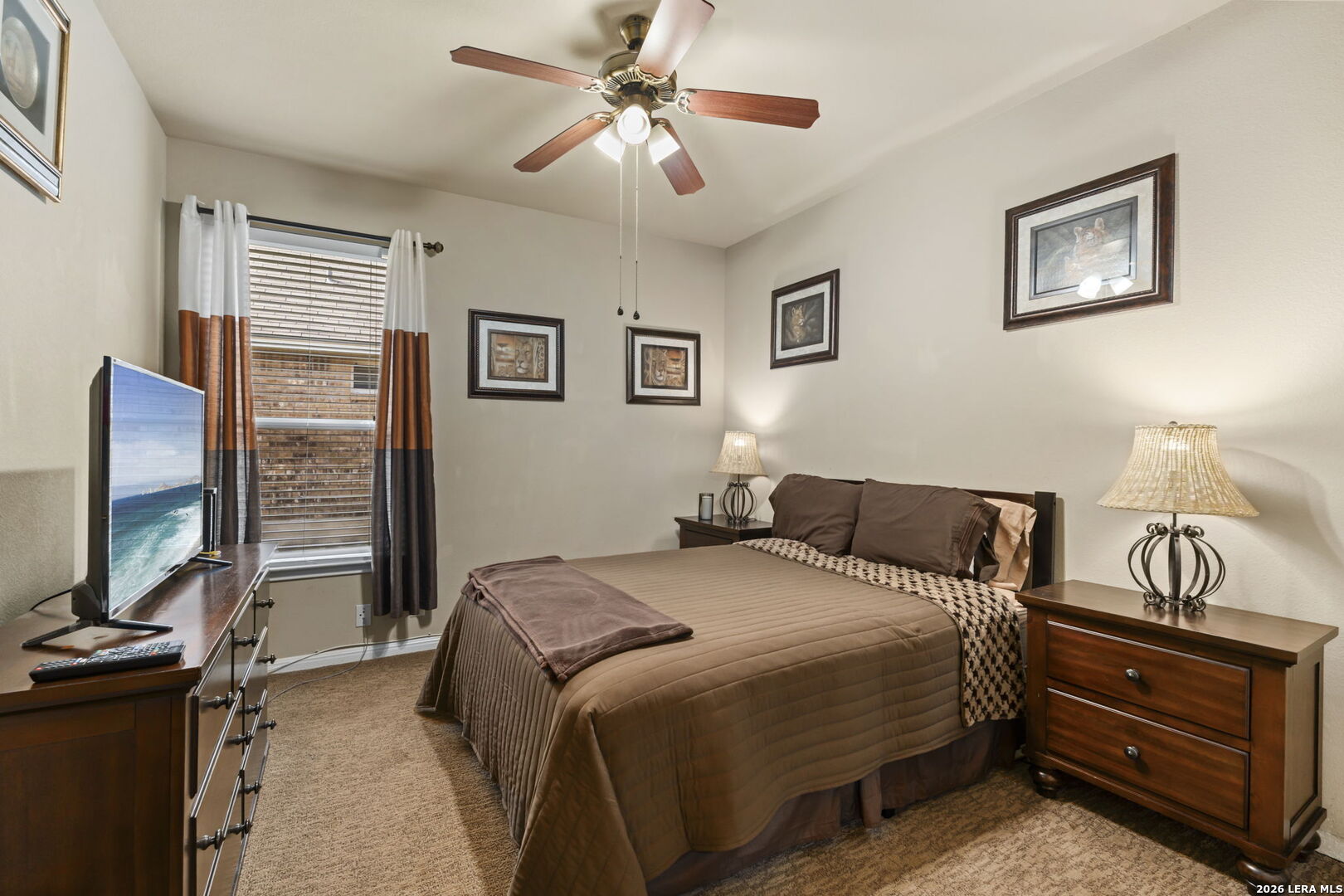 3318 DOVETREE LN