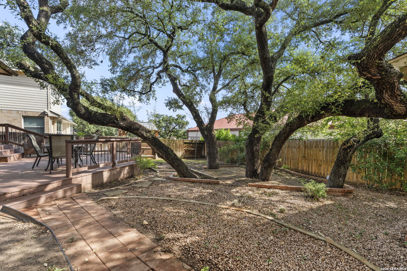 3318 DOVETREE LN