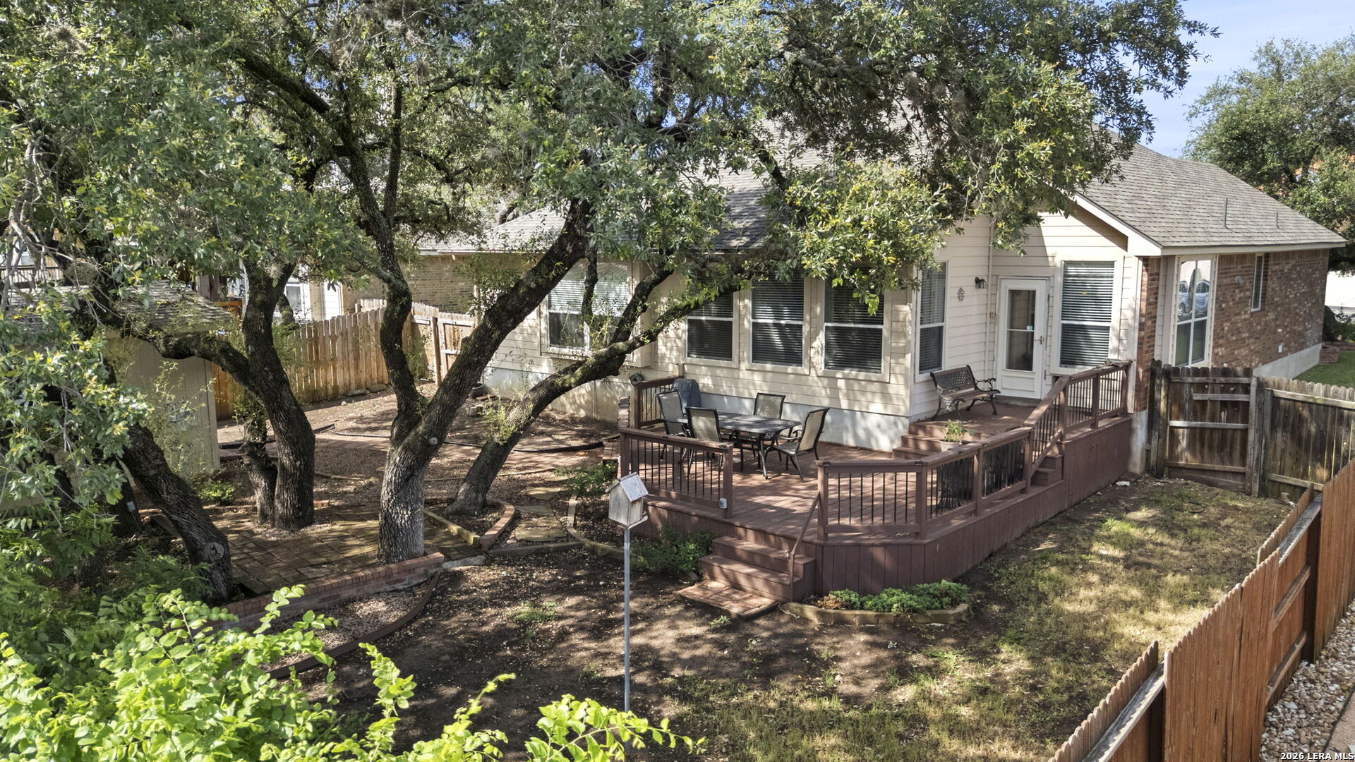 3318 DOVETREE LN