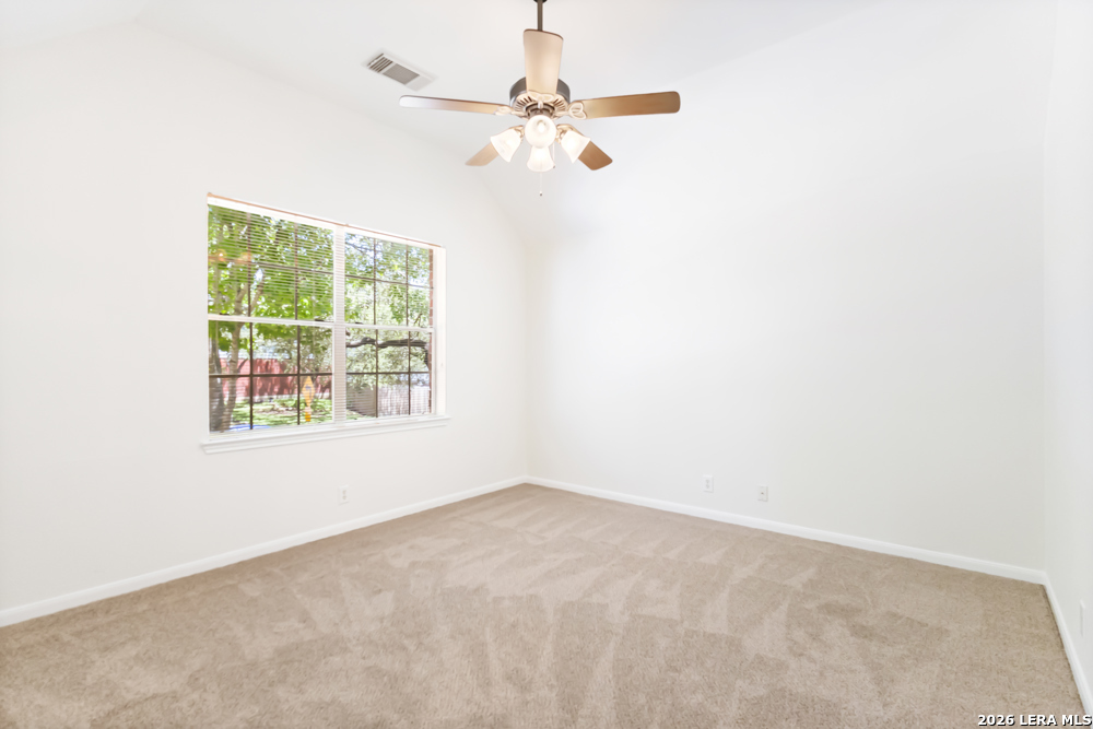 8618 Drayton Heights