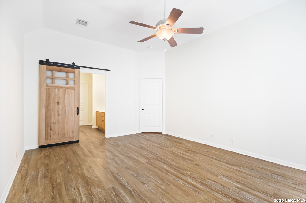 8618 Drayton Heights