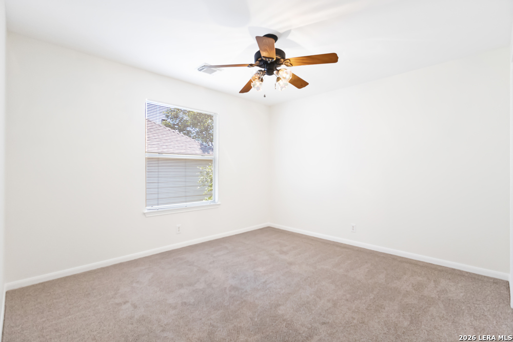 8618 Drayton Heights