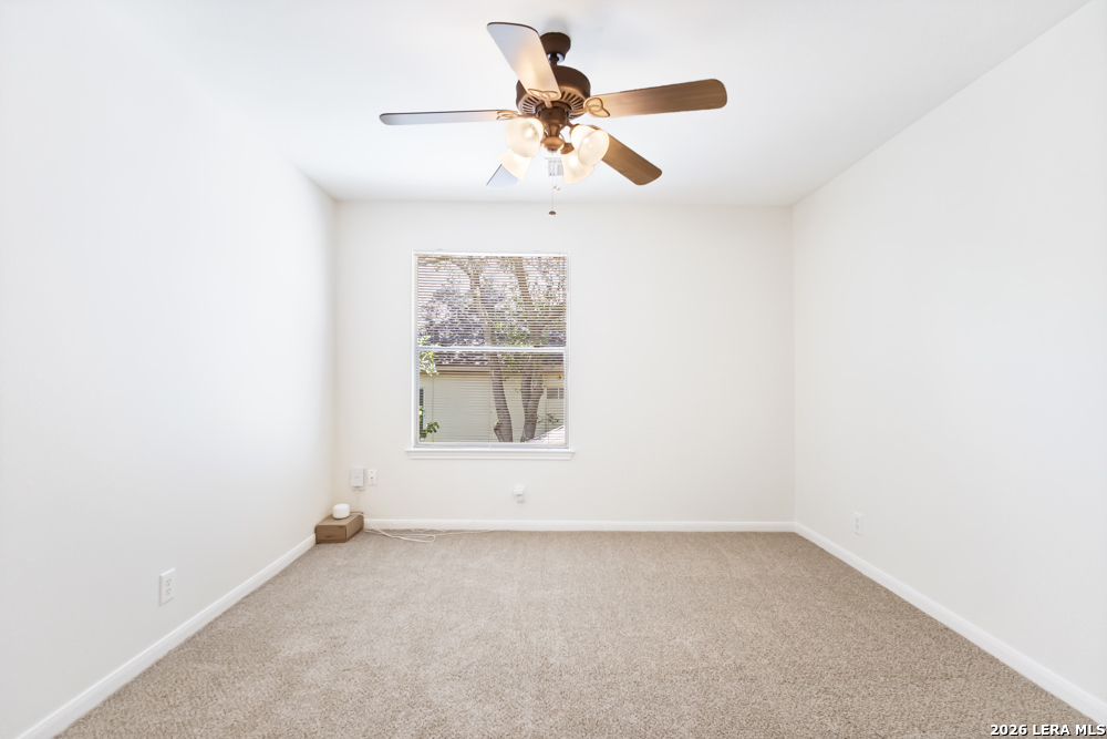 8618 Drayton Heights