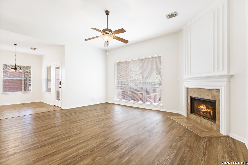 8618 Drayton Heights