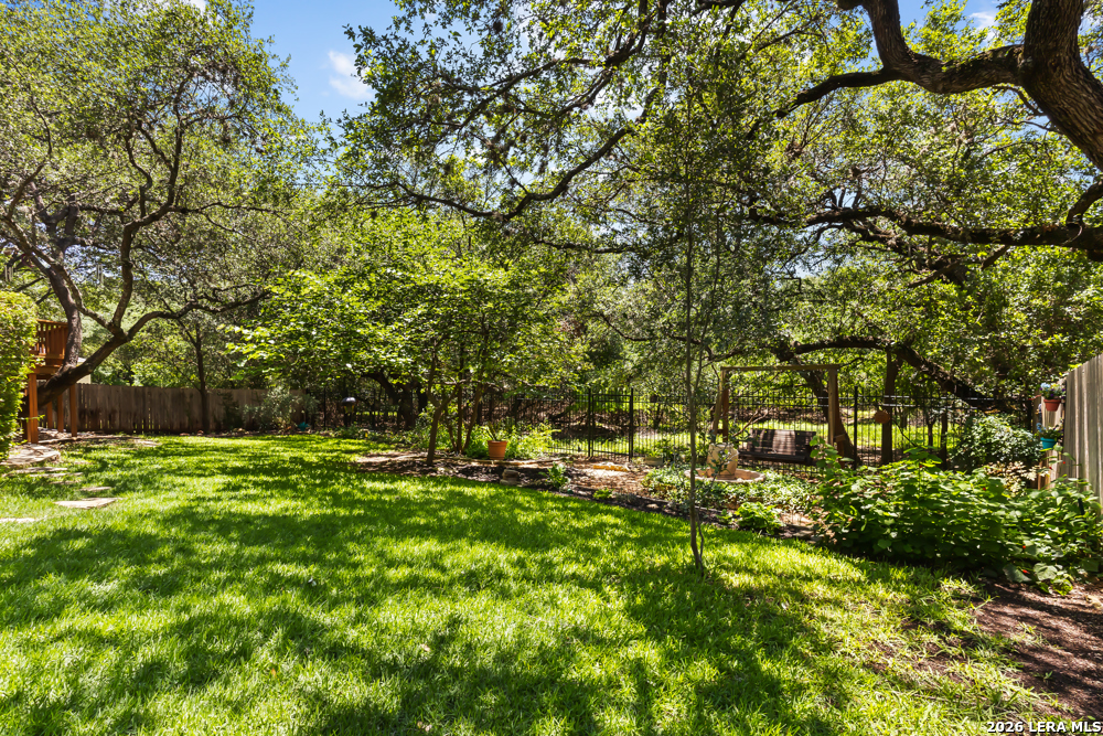 8618 Drayton Heights