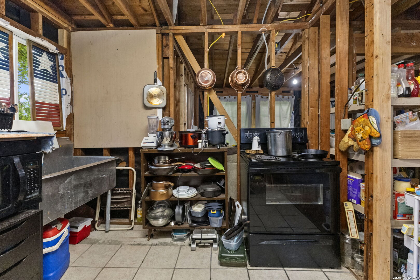211 Robeson Ave
