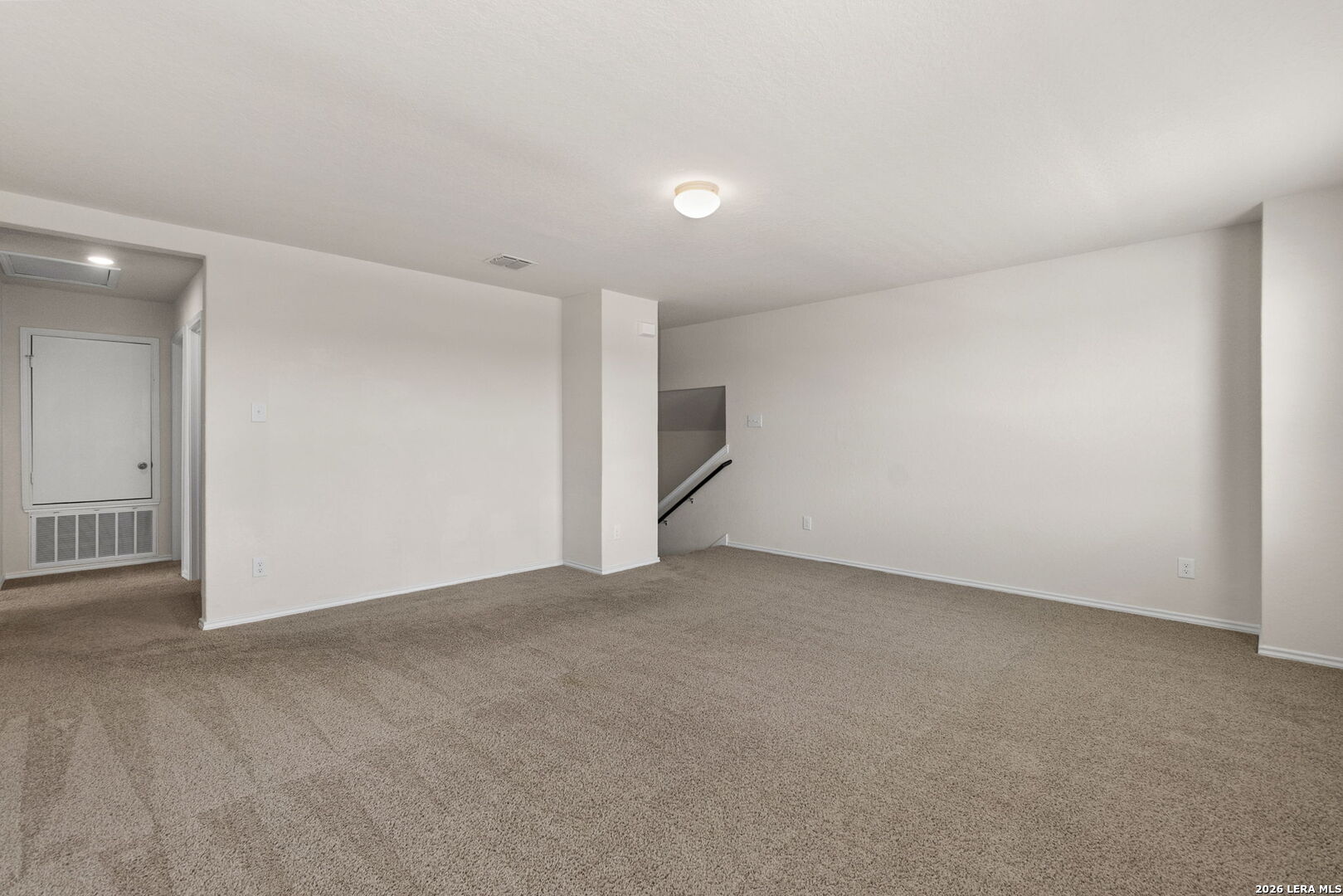 2526 Wentwood