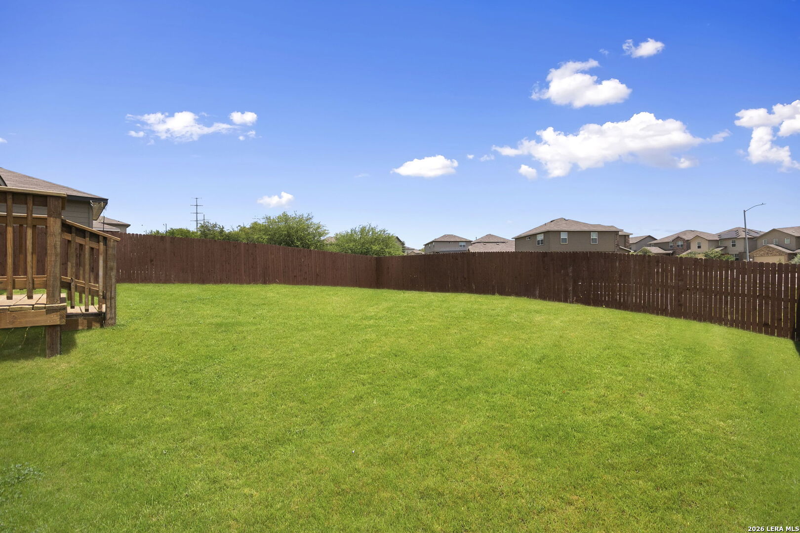 2526 Wentwood