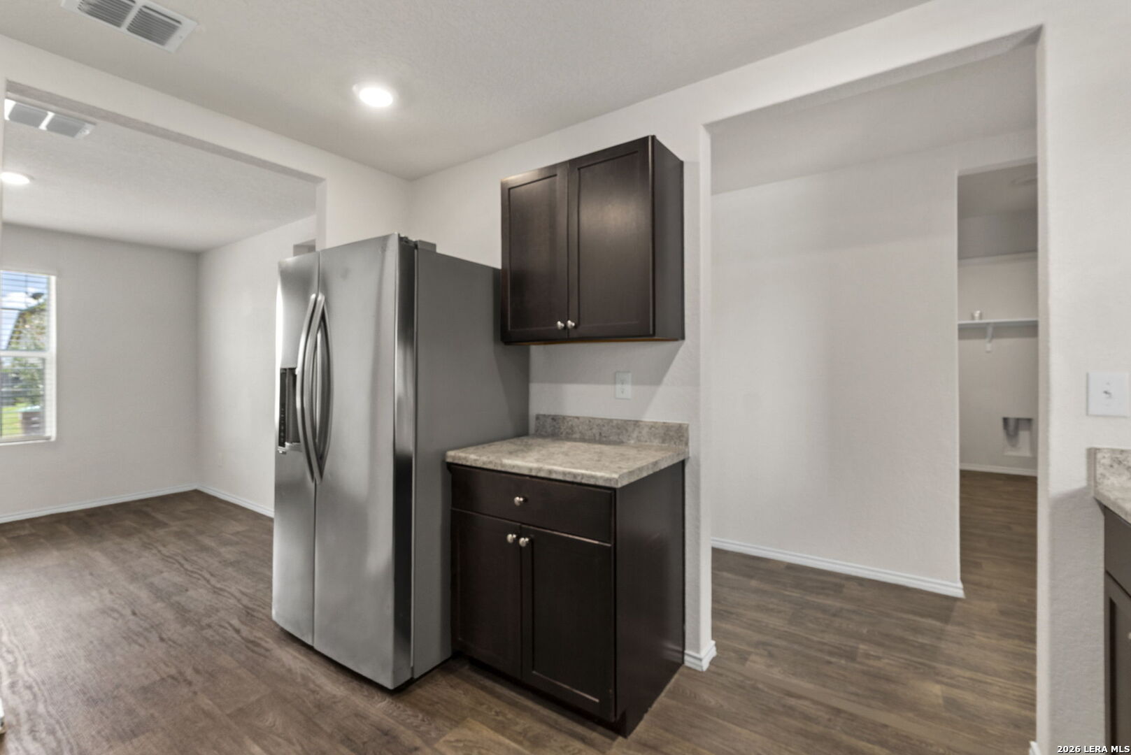 2526 Wentwood