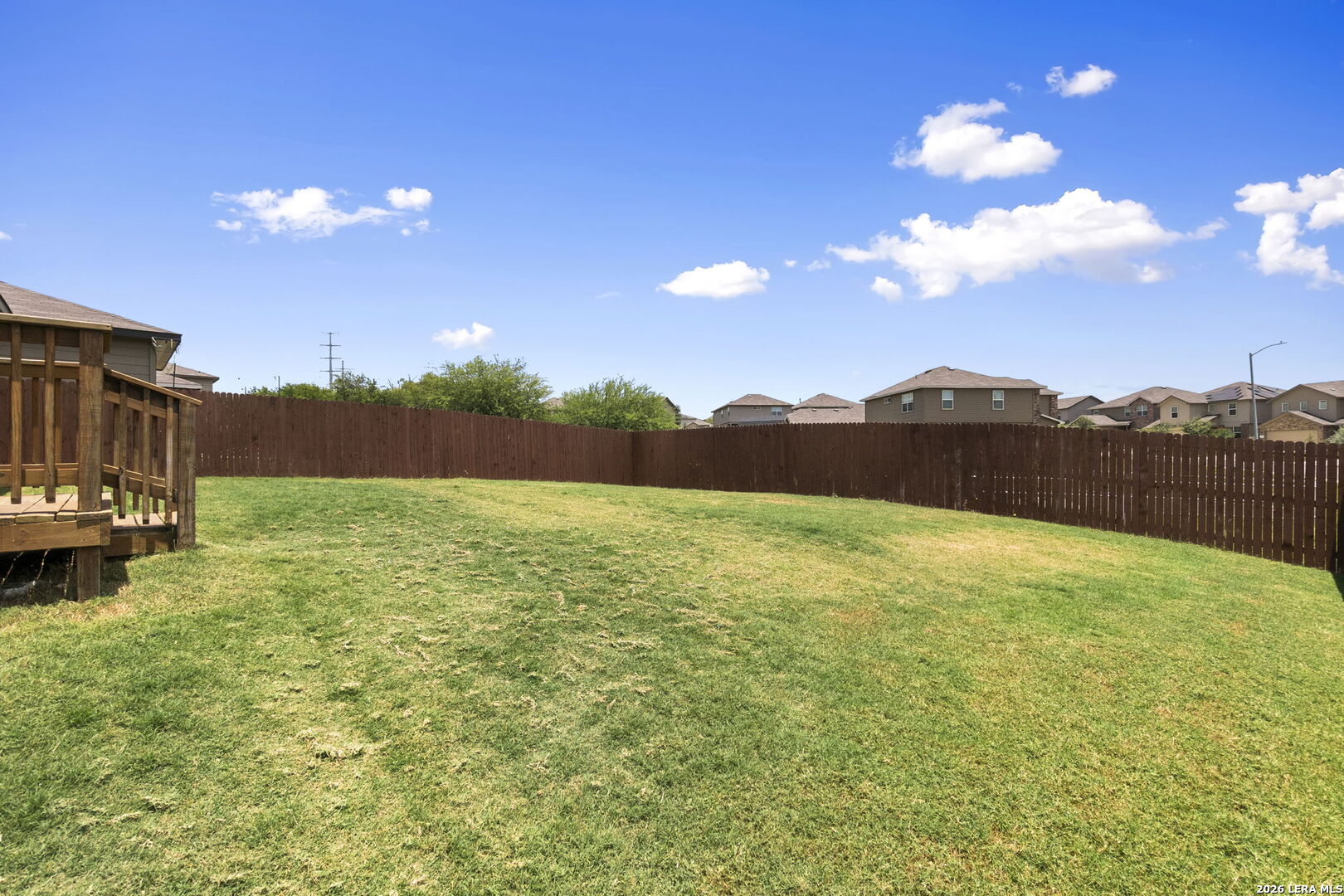 2526 Wentwood