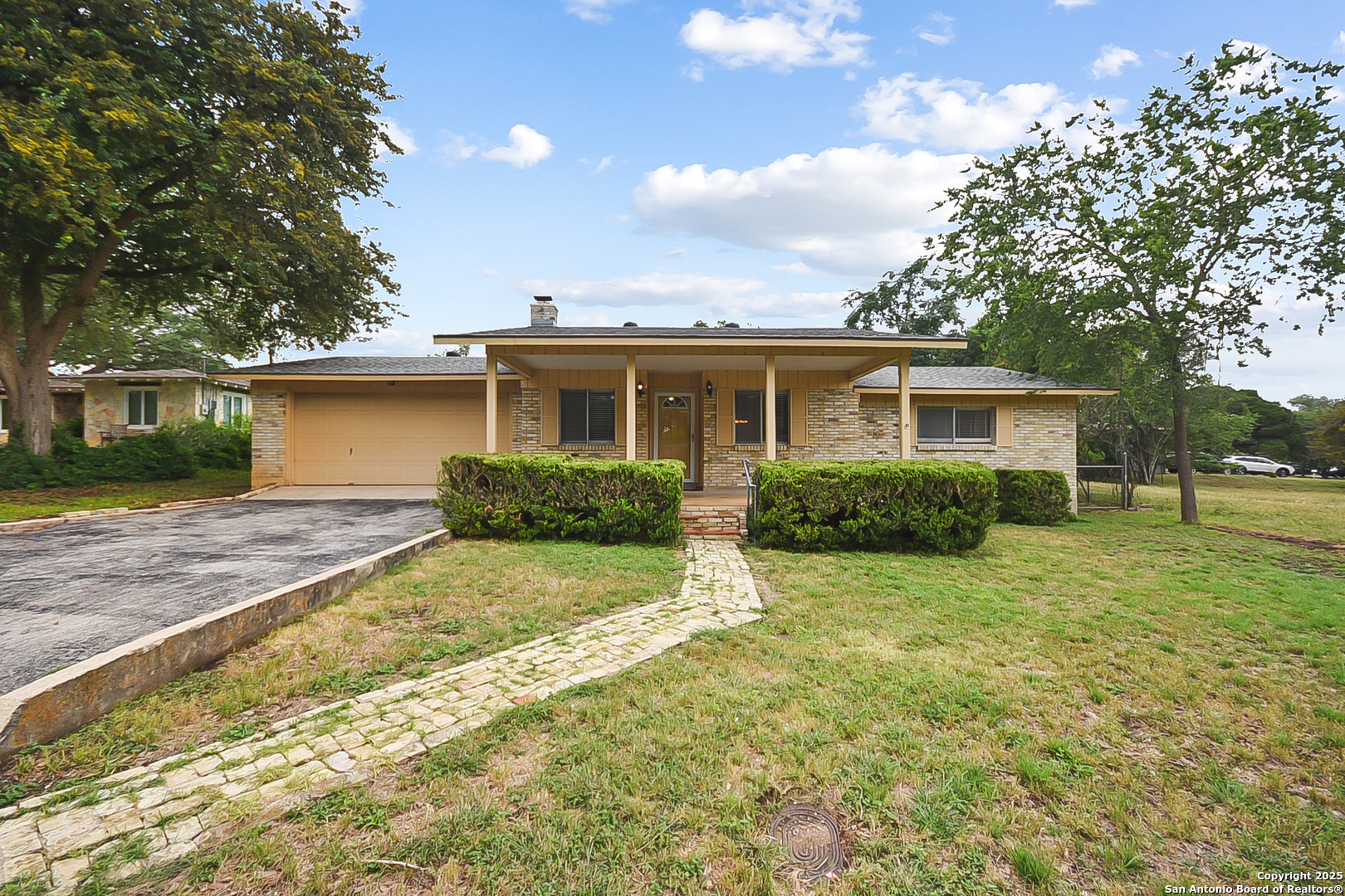 185 OKLAHOMA AVE