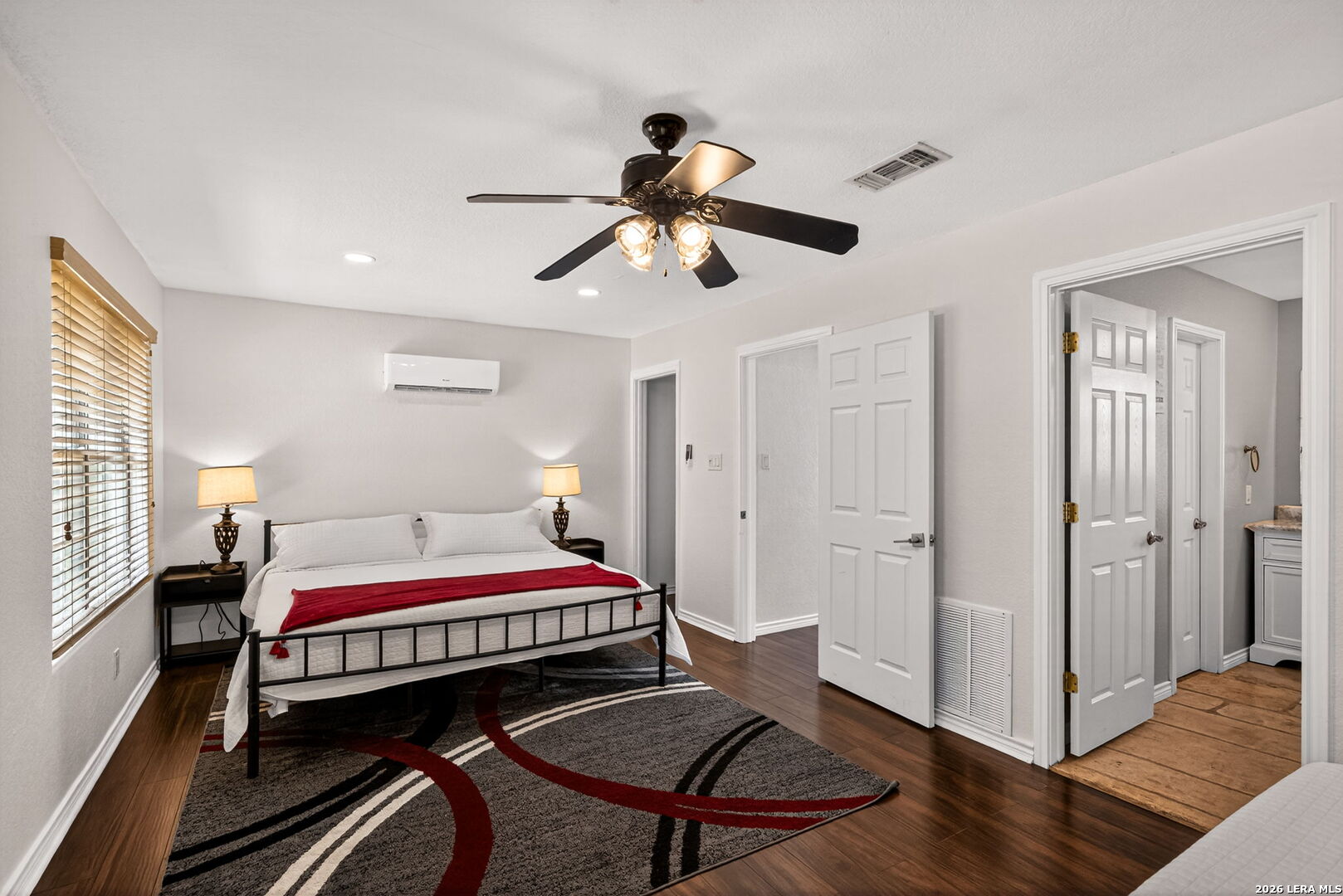 515 W CRESTLINE DR