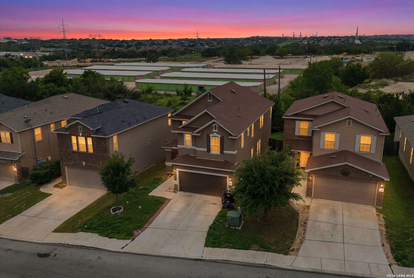 1615 Iron Creek