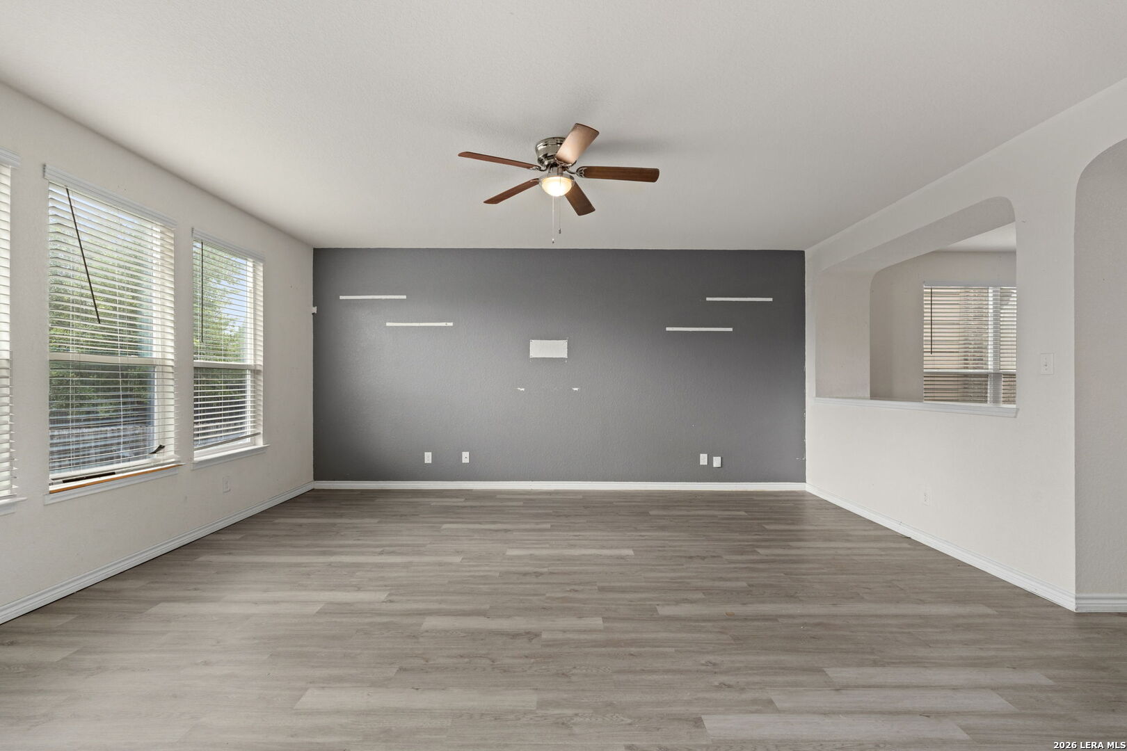 1615 Iron Creek