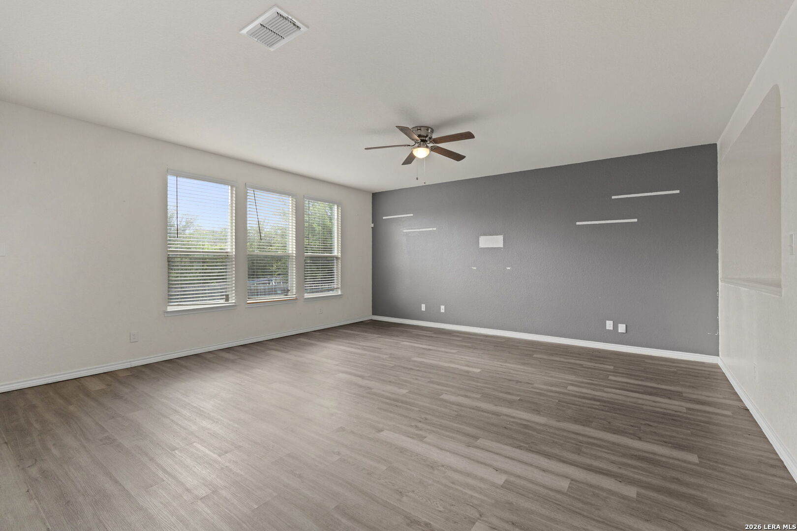1615 Iron Creek