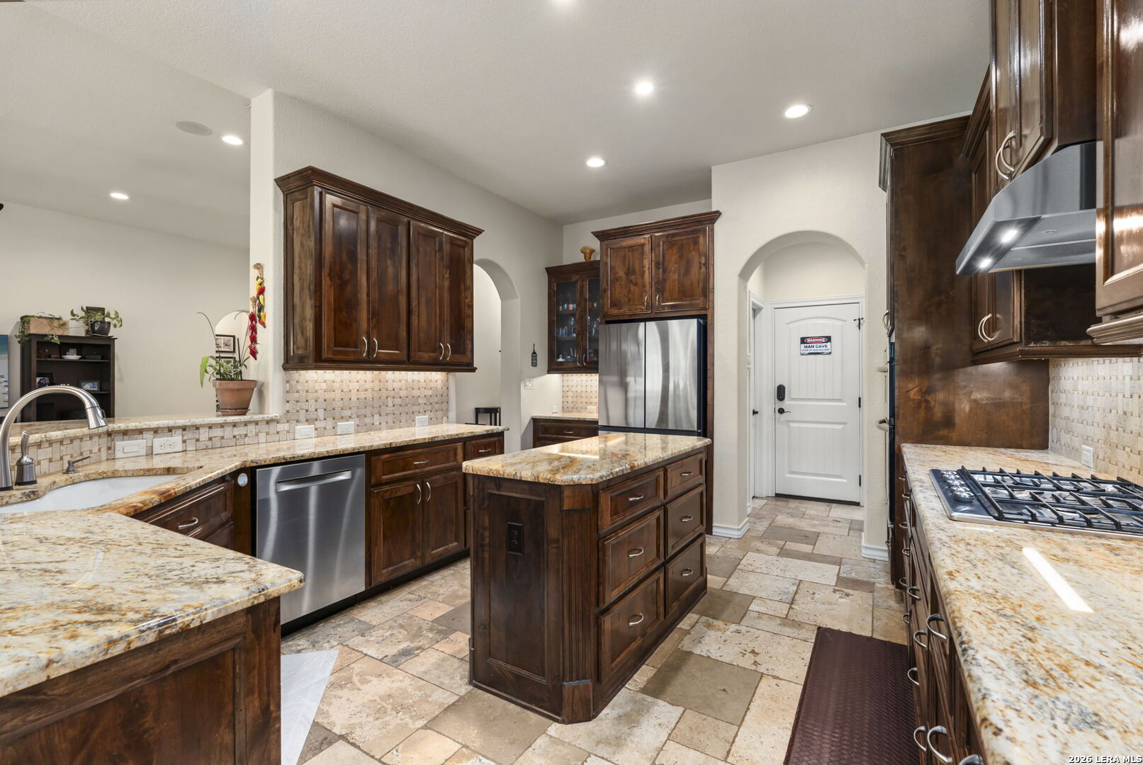 26110 Sunny Meadow