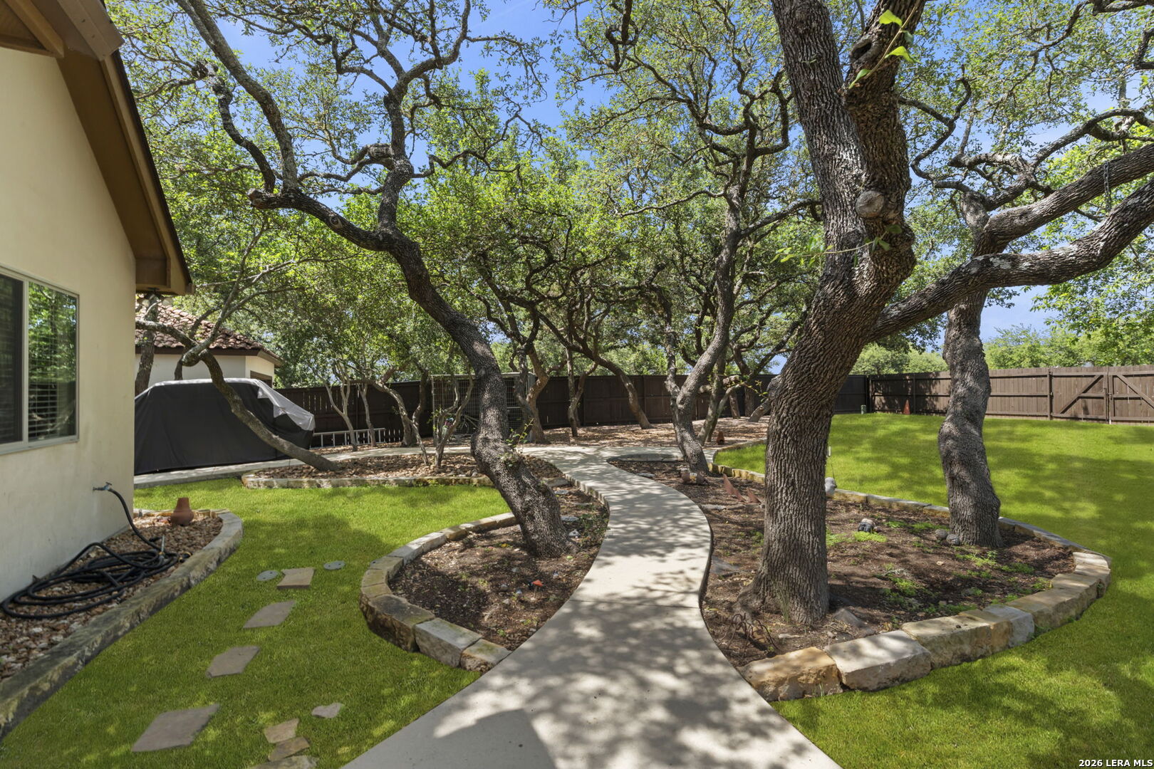 26110 Sunny Meadow