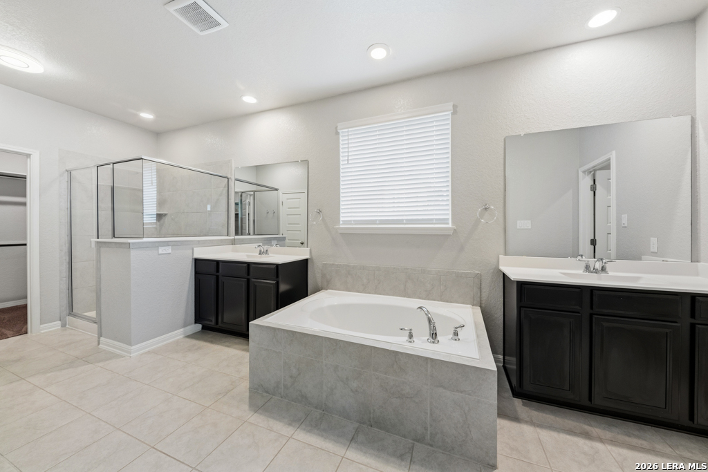 12807 Perdido Grove