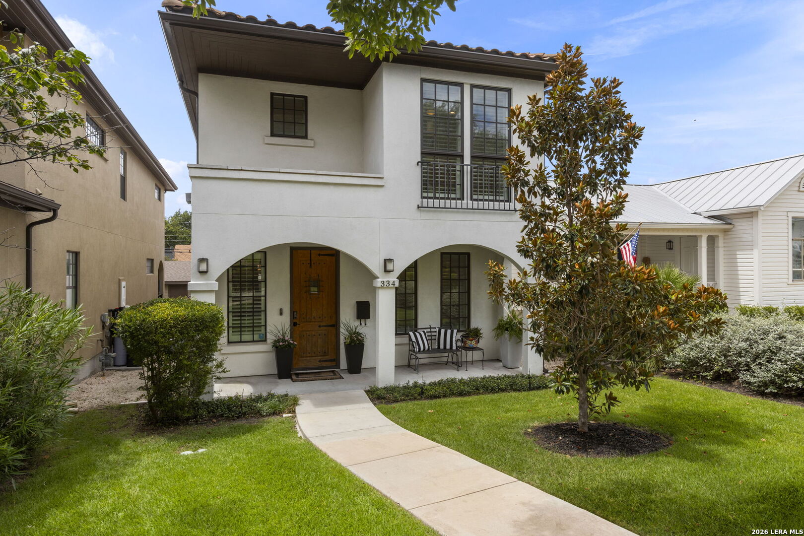 334 E Olmos Dr.